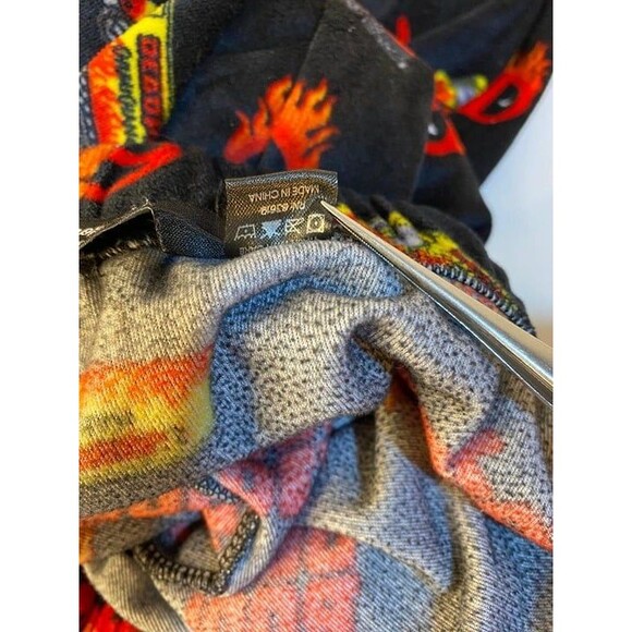 Deadpool Marvel Fleece Pajama Bottoms Large USED Soft - Picture 7 of 9